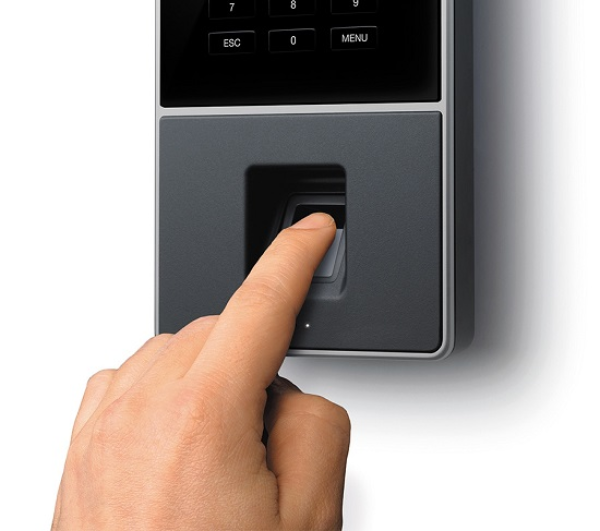 Systemy rejestracji czasu pracy TimeMoto TM-626 z czujnikiem RFID i czytnikiem odcisków palców